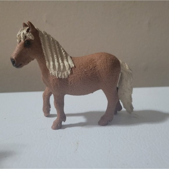 Schleich Horses Set of 3 - Picture 3 of 8